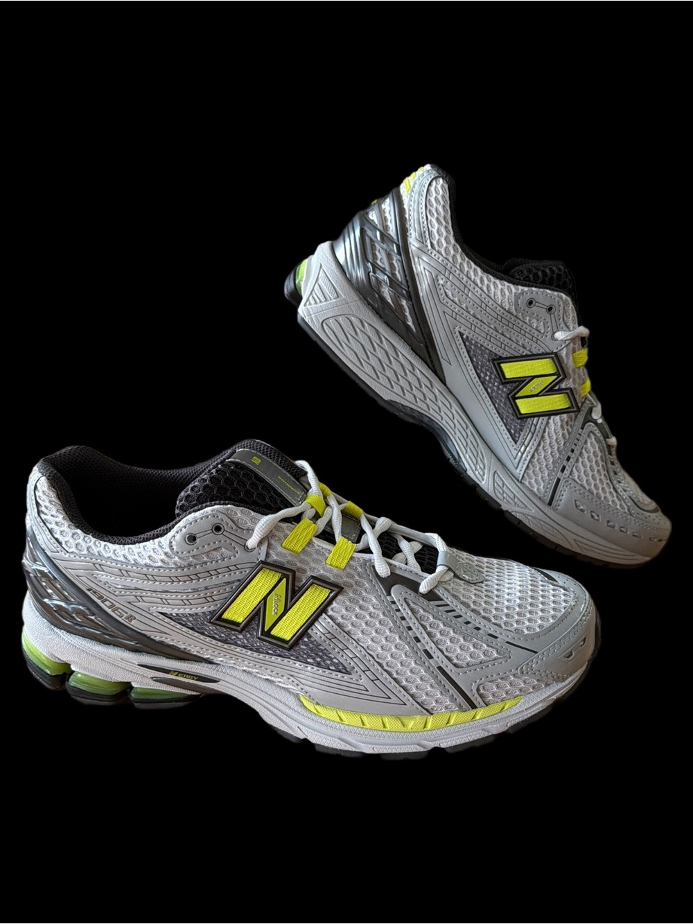 New Balance U1906R Gray Runners with Neon Yellow Unisex M/10.5 W/12